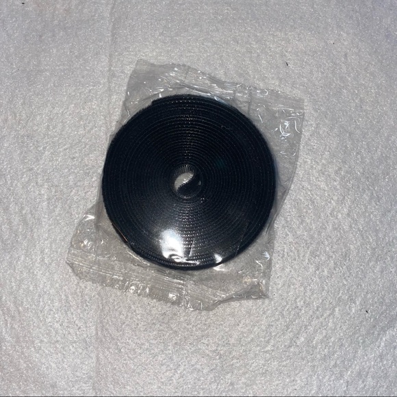 Alex Tech 10ft -1/2 inch Black Sleeve Split Cord Protector Wire/ Nylon Cable Tie - Picture 4 of 5